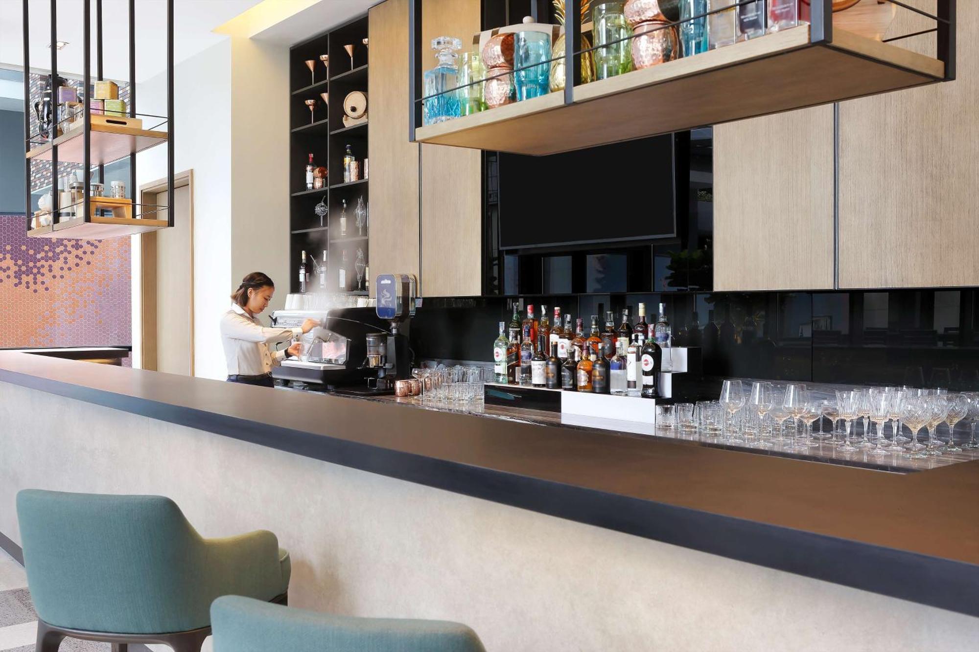 Hilton Garden Inn Bengaluru Embassy Manyata Business Park Bagian luar foto
