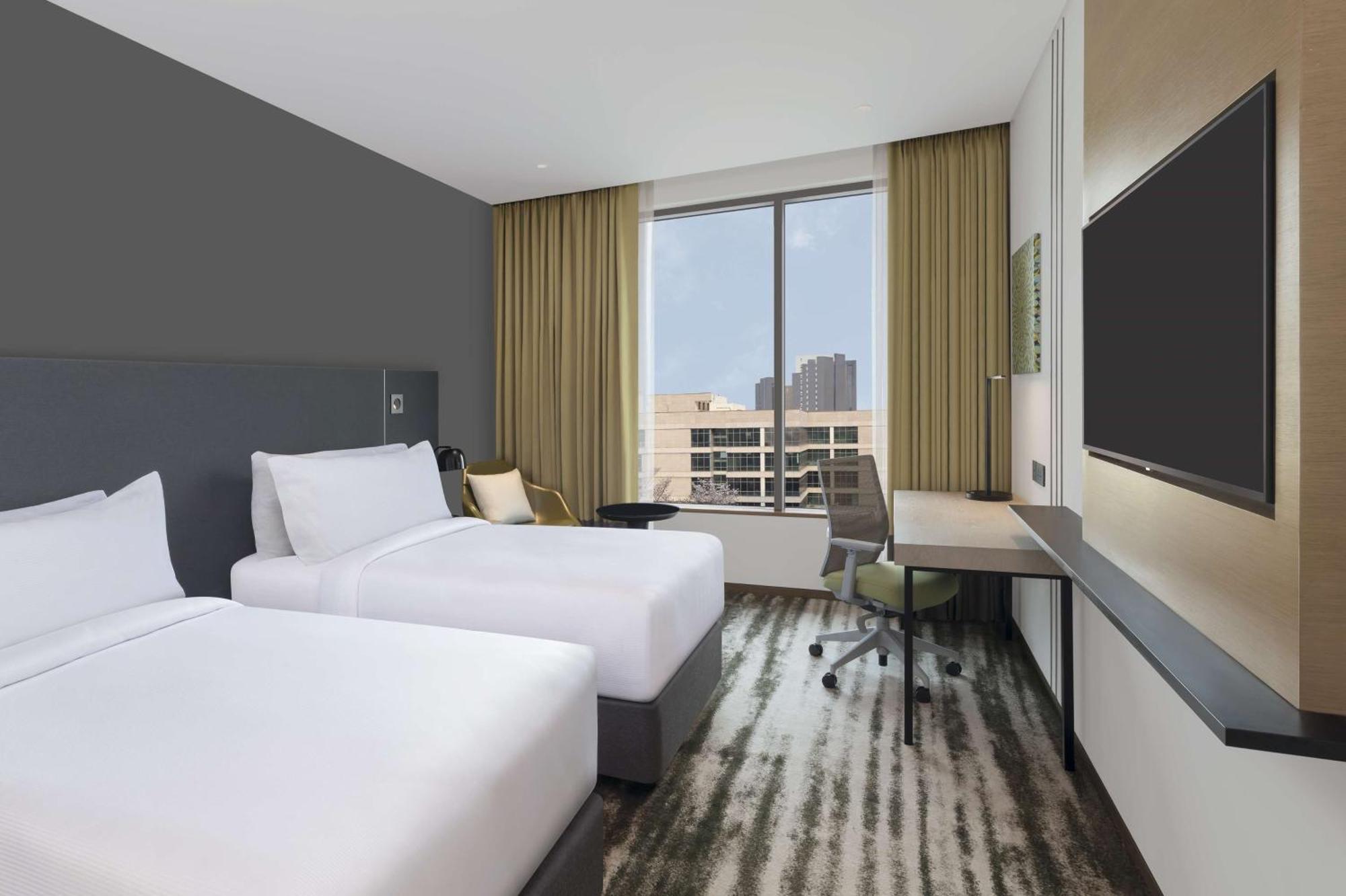Hilton Garden Inn Bengaluru Embassy Manyata Business Park Bagian luar foto