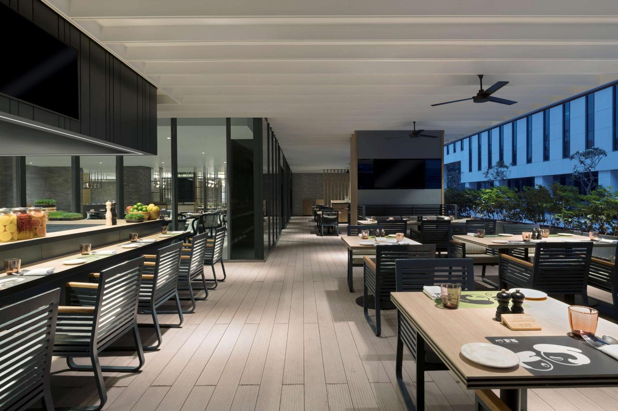 Hilton Garden Inn Bengaluru Embassy Manyata Business Park Bagian luar foto